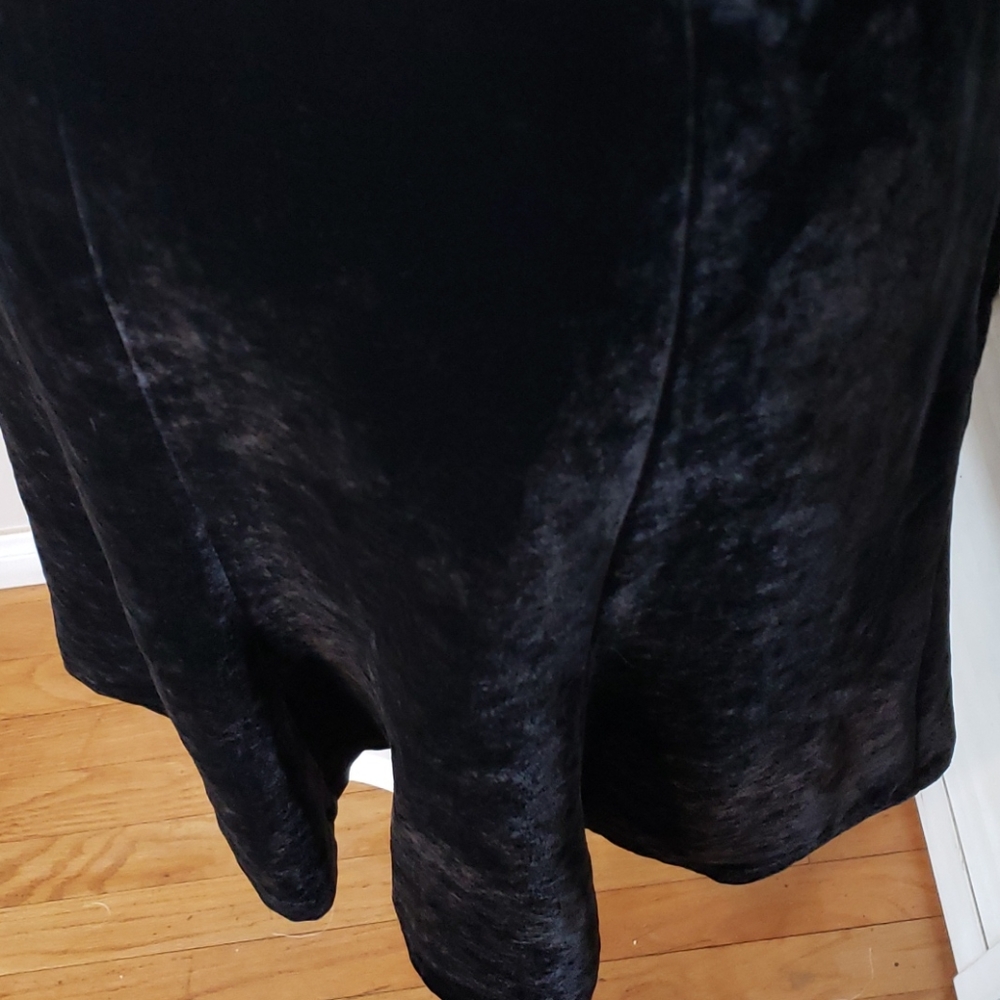 Black Velvet Fit & Flare Skirt, LIZ CLAIBORNE - Picture 2 of 8